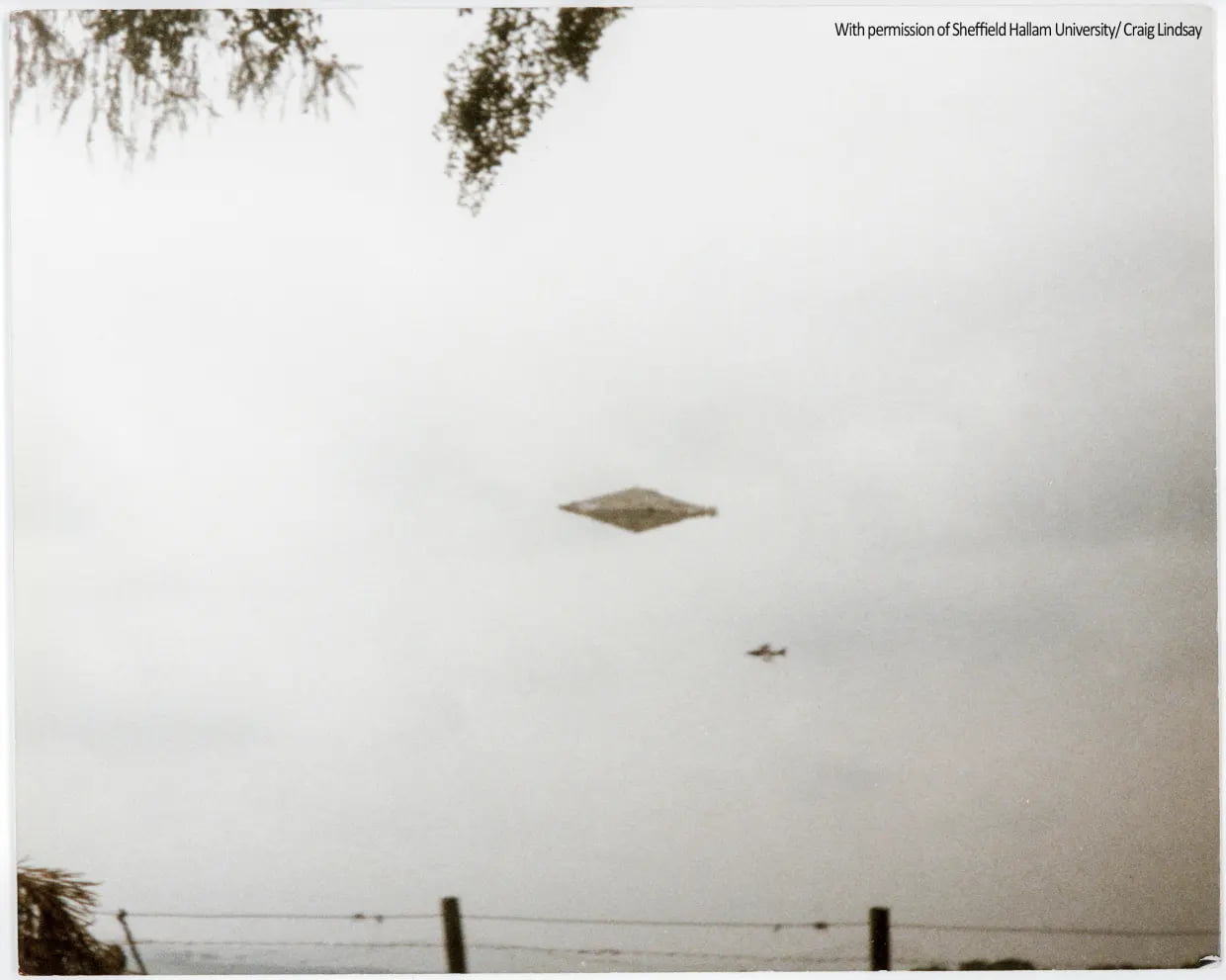 Picture of a UFO captured in Scotland in 1990